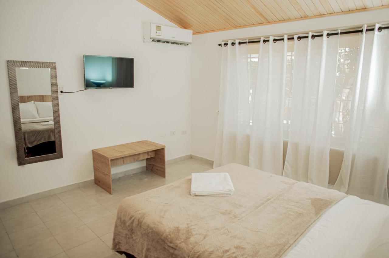 Casa Lourdes Hotel บาเยดูปาร์ ภายนอก รูปภาพ